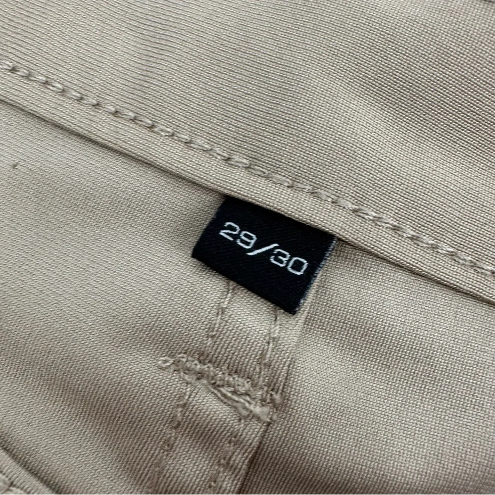 Levi's 511 Slim Tech Pants Mens 29x30 Tan Stretch Quick Dry Stretch UPF 50+ Work